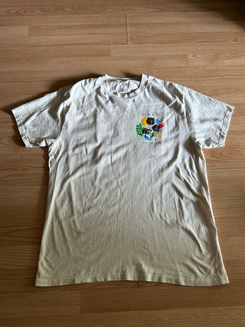 OBEY Cream Flowers Papers Scissors Classic T-Shirt Large